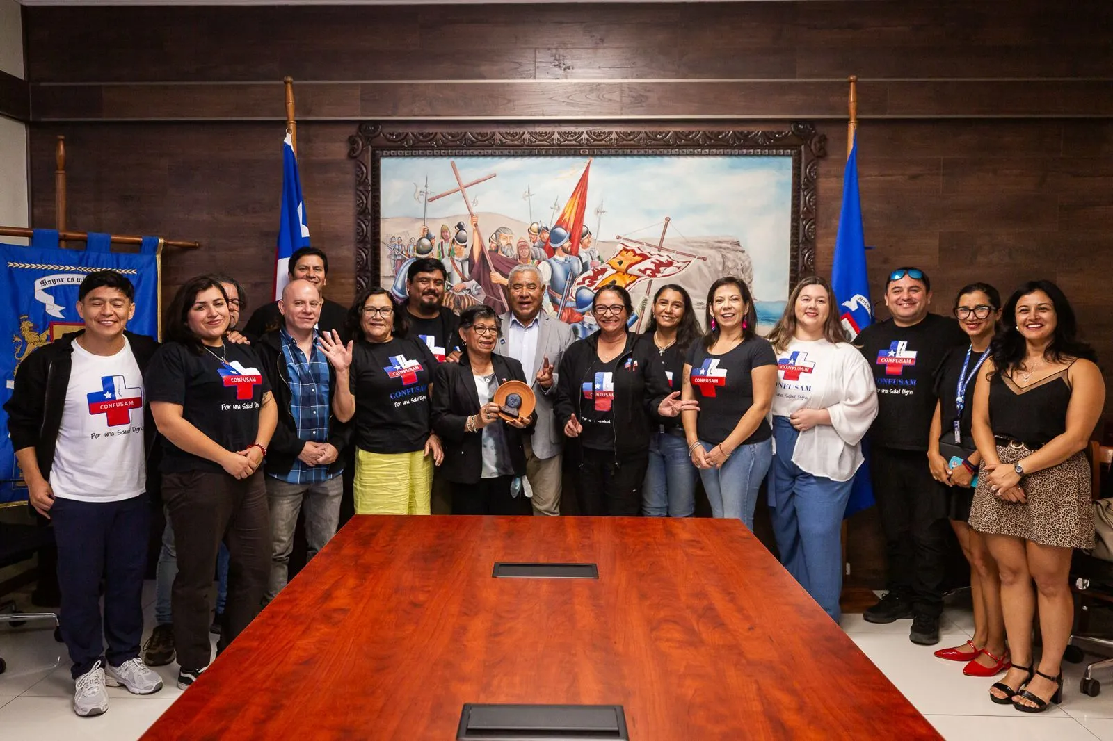 Alcalde Vargas apoya a funcionarios de la Disam y pide construcción de más Centros de Salud para Arica